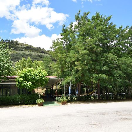 Bungalows, Camping Vega De Francia Sotoserrano Luaran gambar