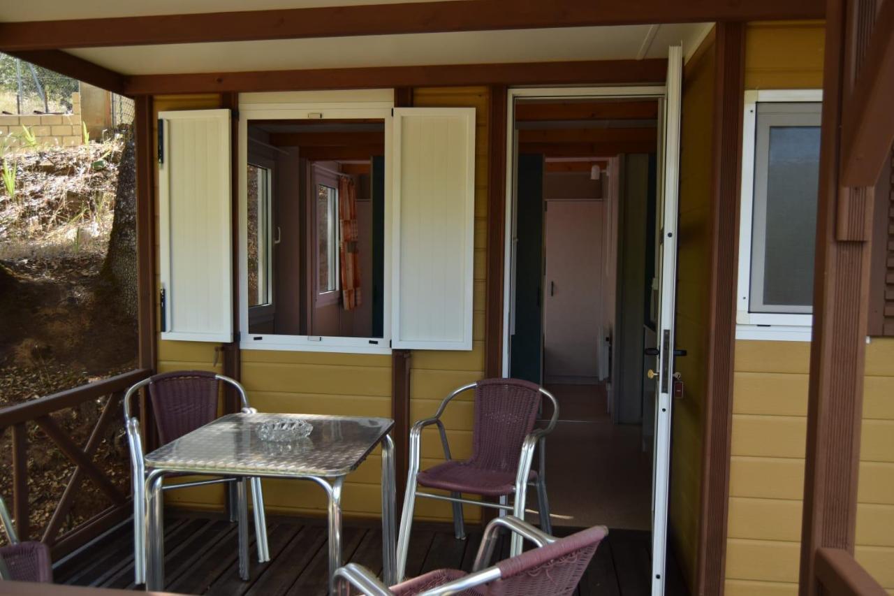 Bungalows, Camping Vega De Francia Sotoserrano Luaran gambar