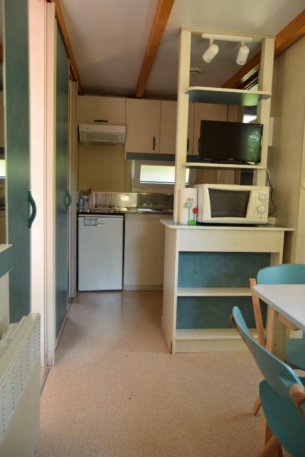 Bungalows, Camping Vega De Francia Sotoserrano Luaran gambar
