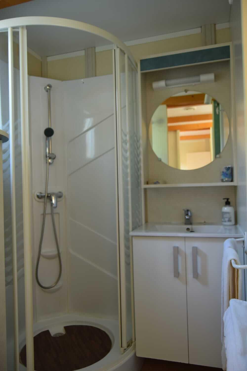 Bungalows, Camping Vega De Francia Sotoserrano Luaran gambar