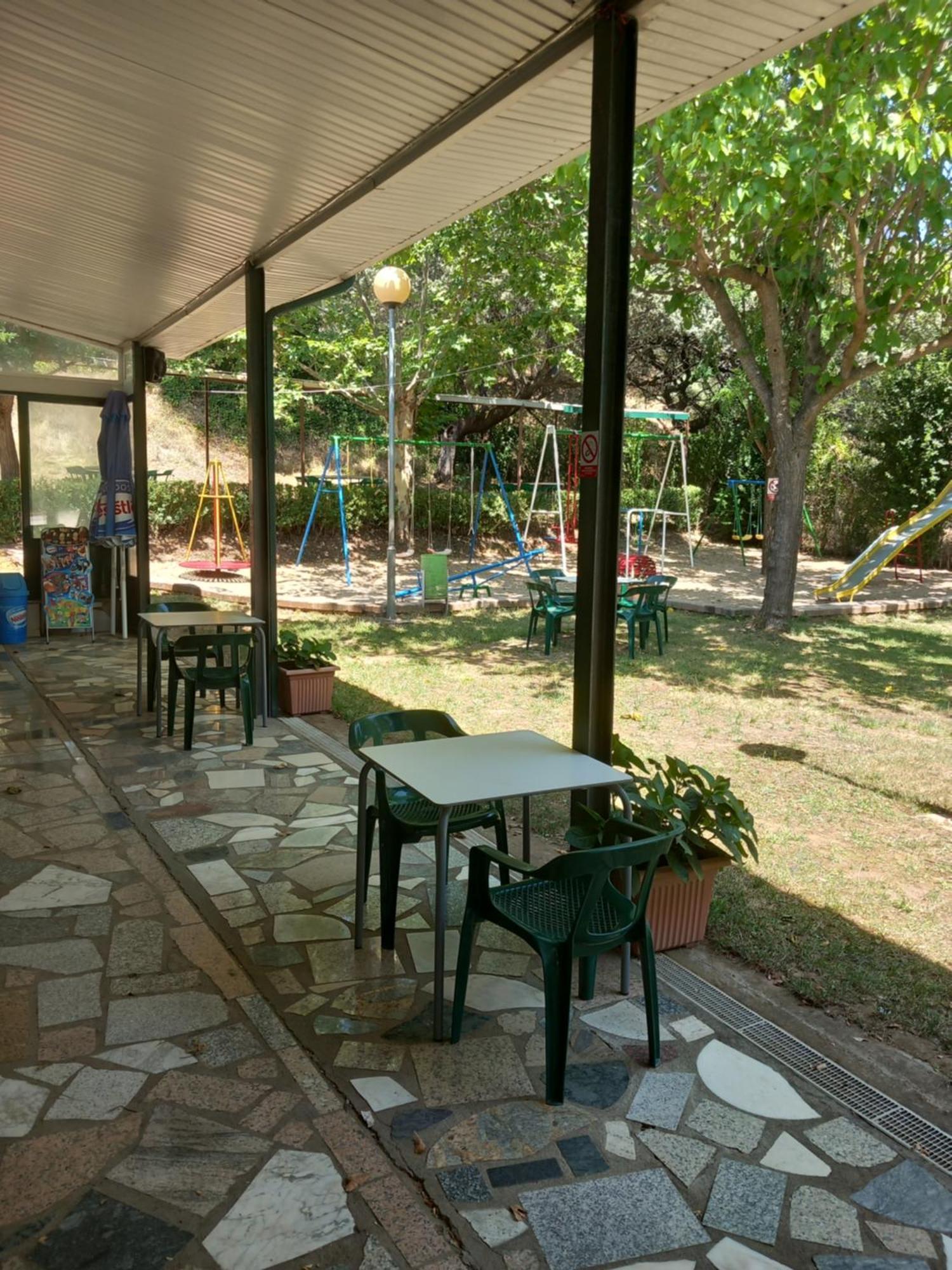 Bungalows, Camping Vega De Francia Sotoserrano Luaran gambar